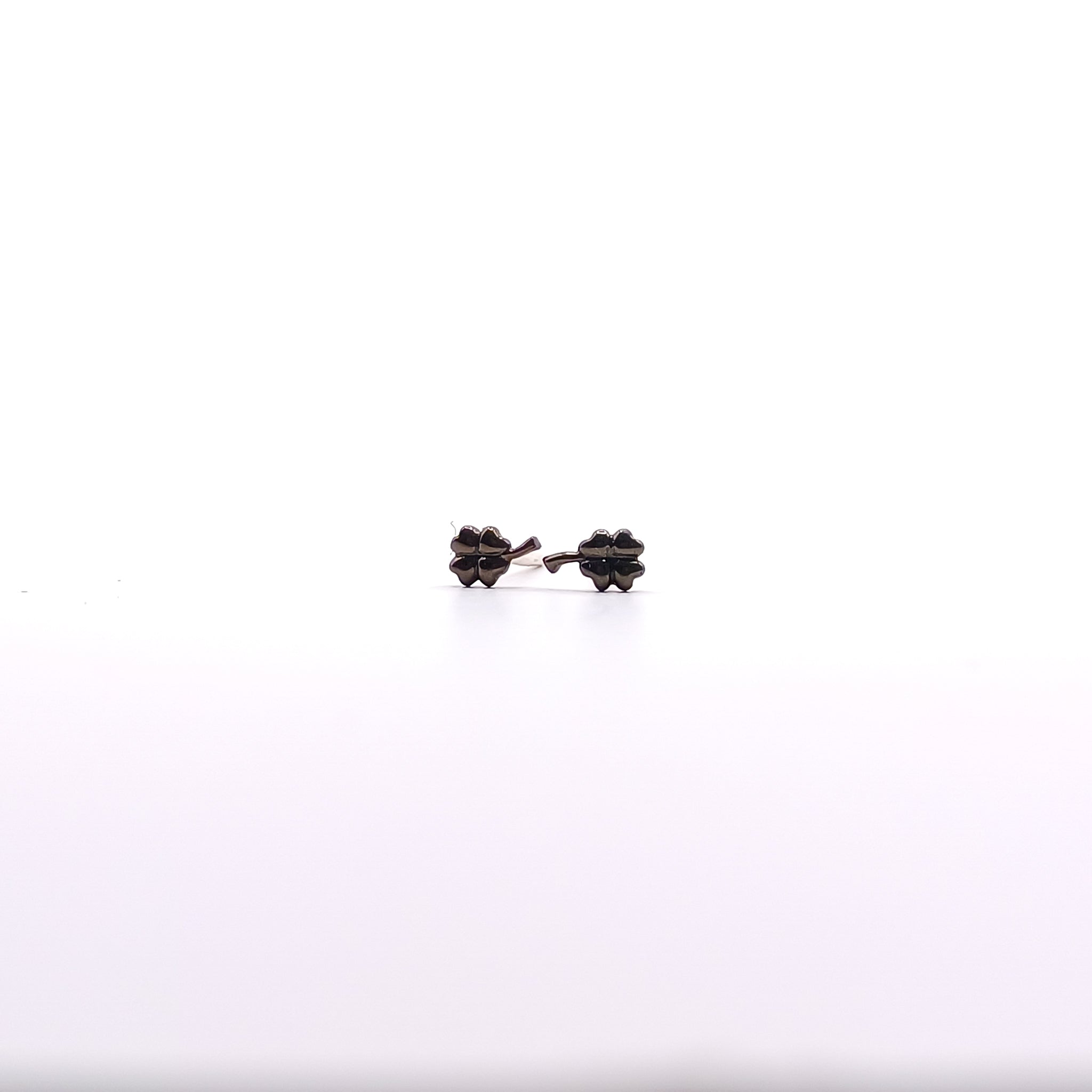 Aretes Amuleto Trebol