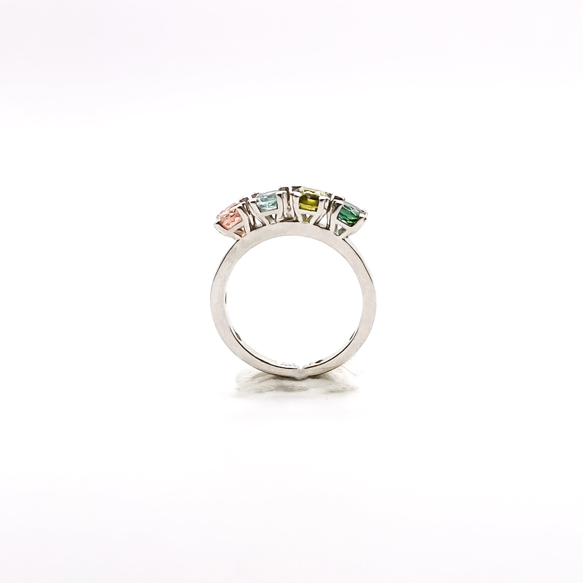 Churumbela Corazones con turmalinas multicolor - Paula Guzmán