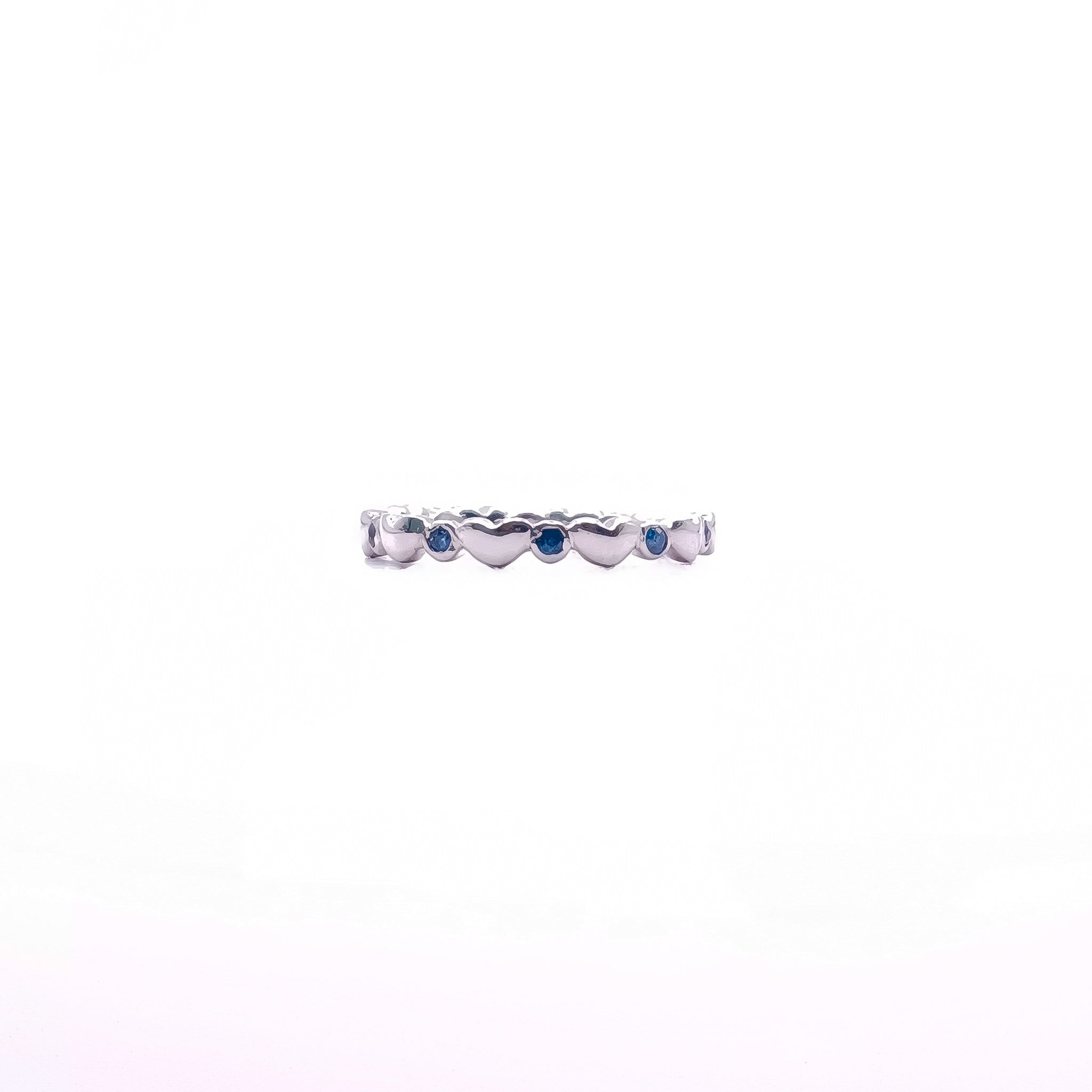 Churumbela de corazones con Zafiros - Paula Guzmán