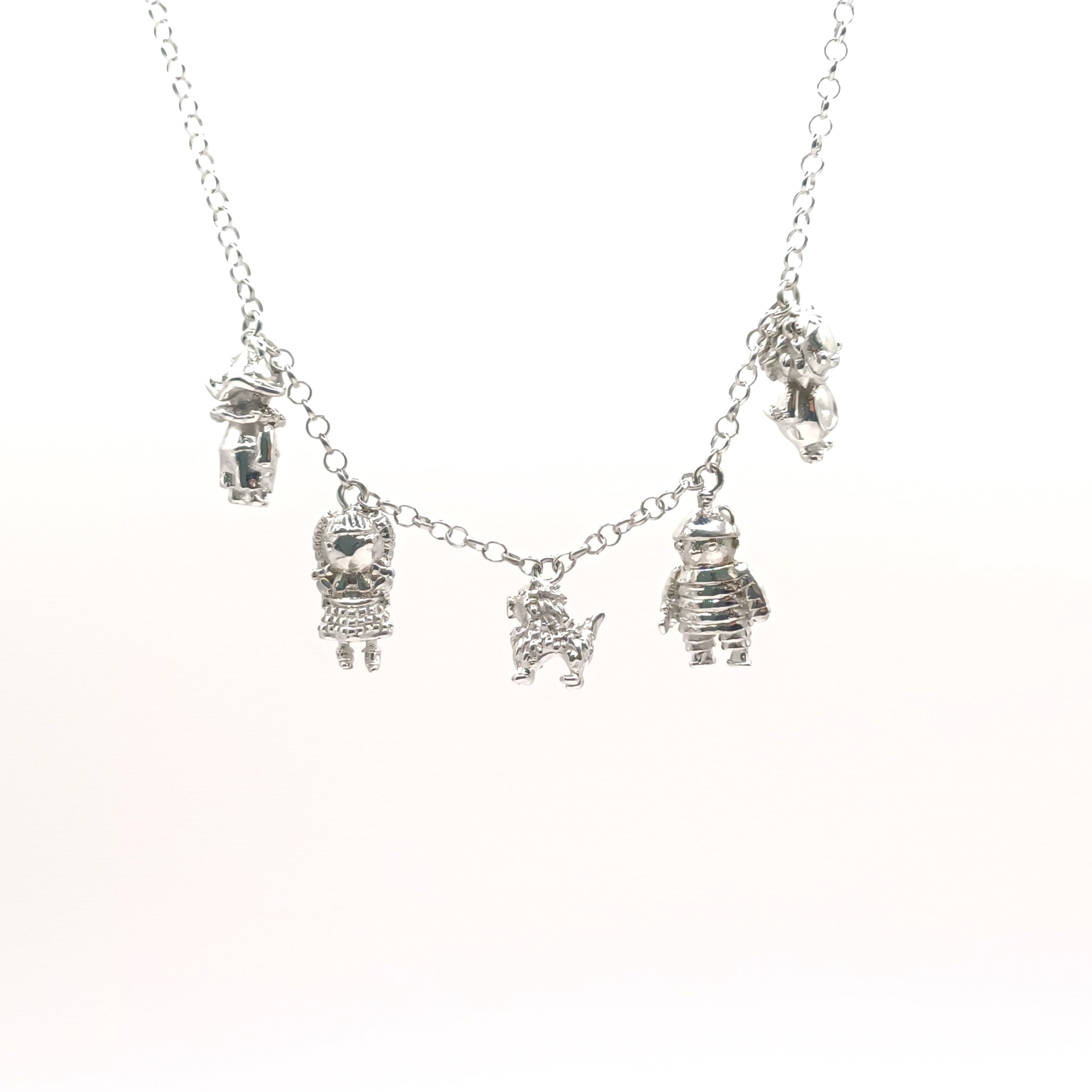 Collar 5 Personajes OZ - Paula Guzmán