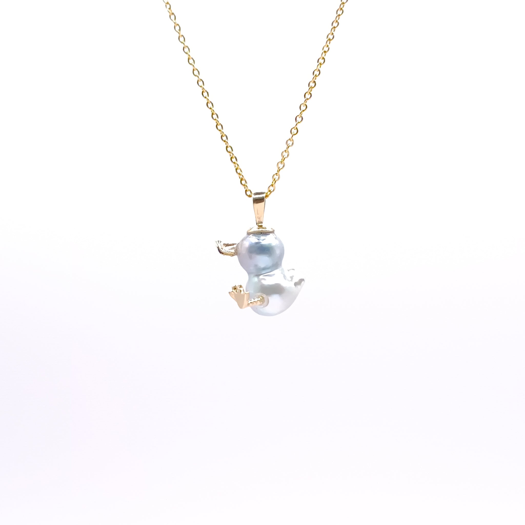 Out of the eggshell dije - Paula Guzmán