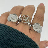 Anillo signet "love"